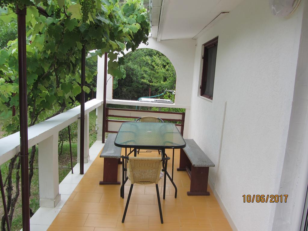 Holiday Home Idyllic Cottage Canj Exterior photo